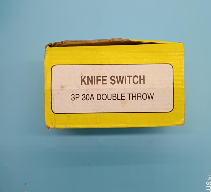Throwover Switch 30AMP 3 Pole