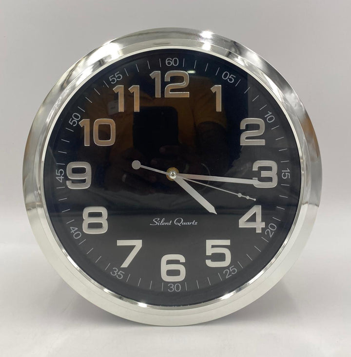 Clock Wall 635-H Silver