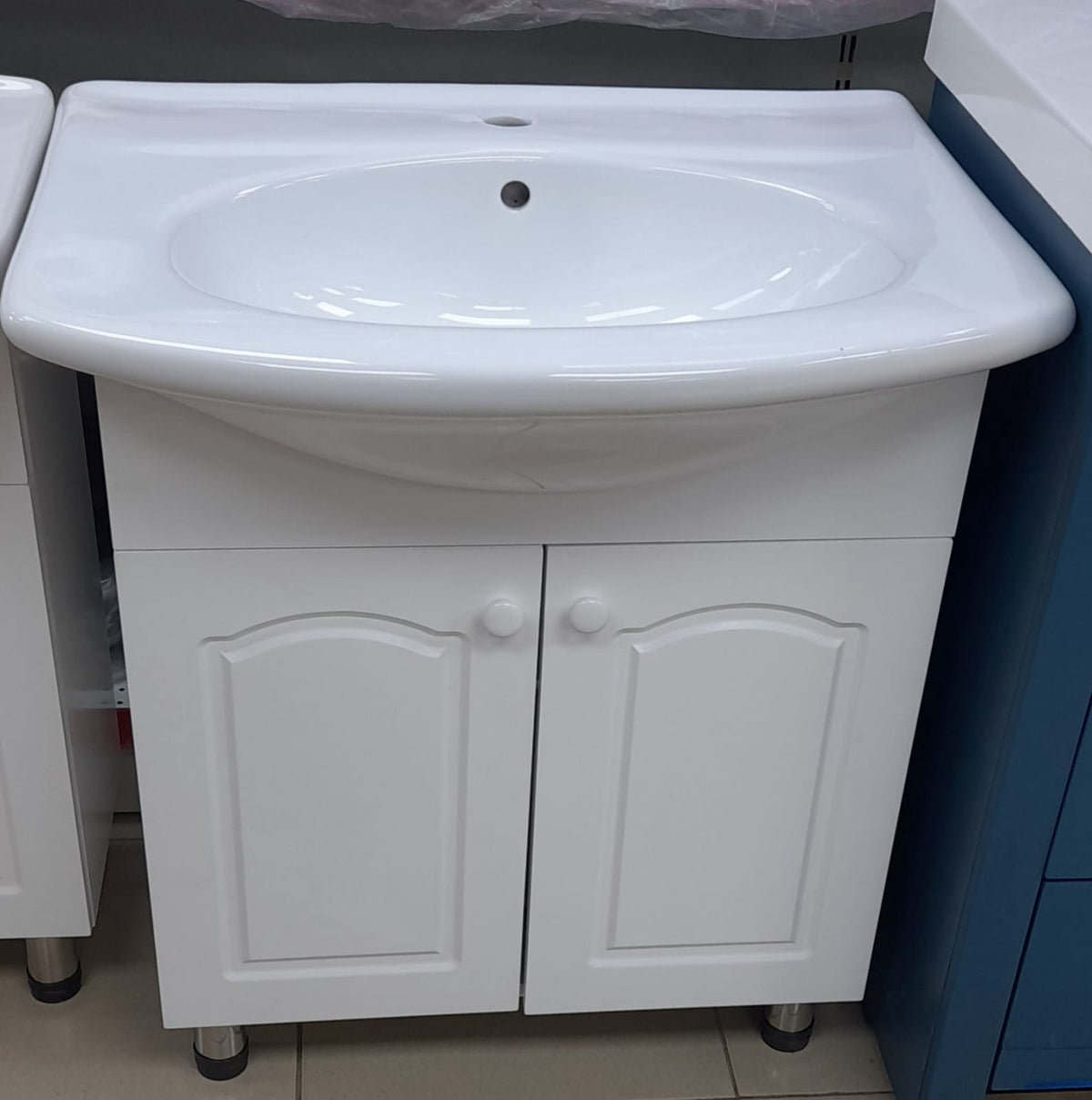 Bathroom Cabinet #TS23-700 with Curve Sink 700X545MM