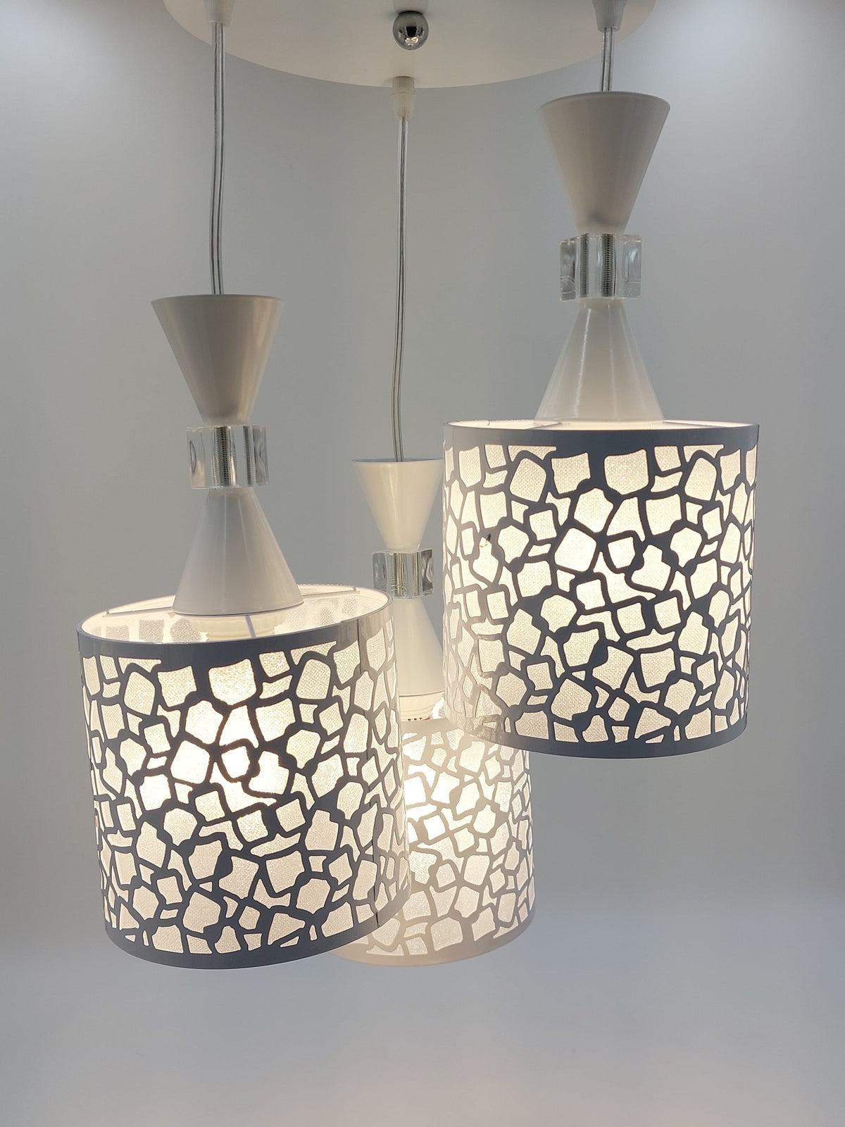 Light Fixture Pendant 3-BULB 1033/3WT LED