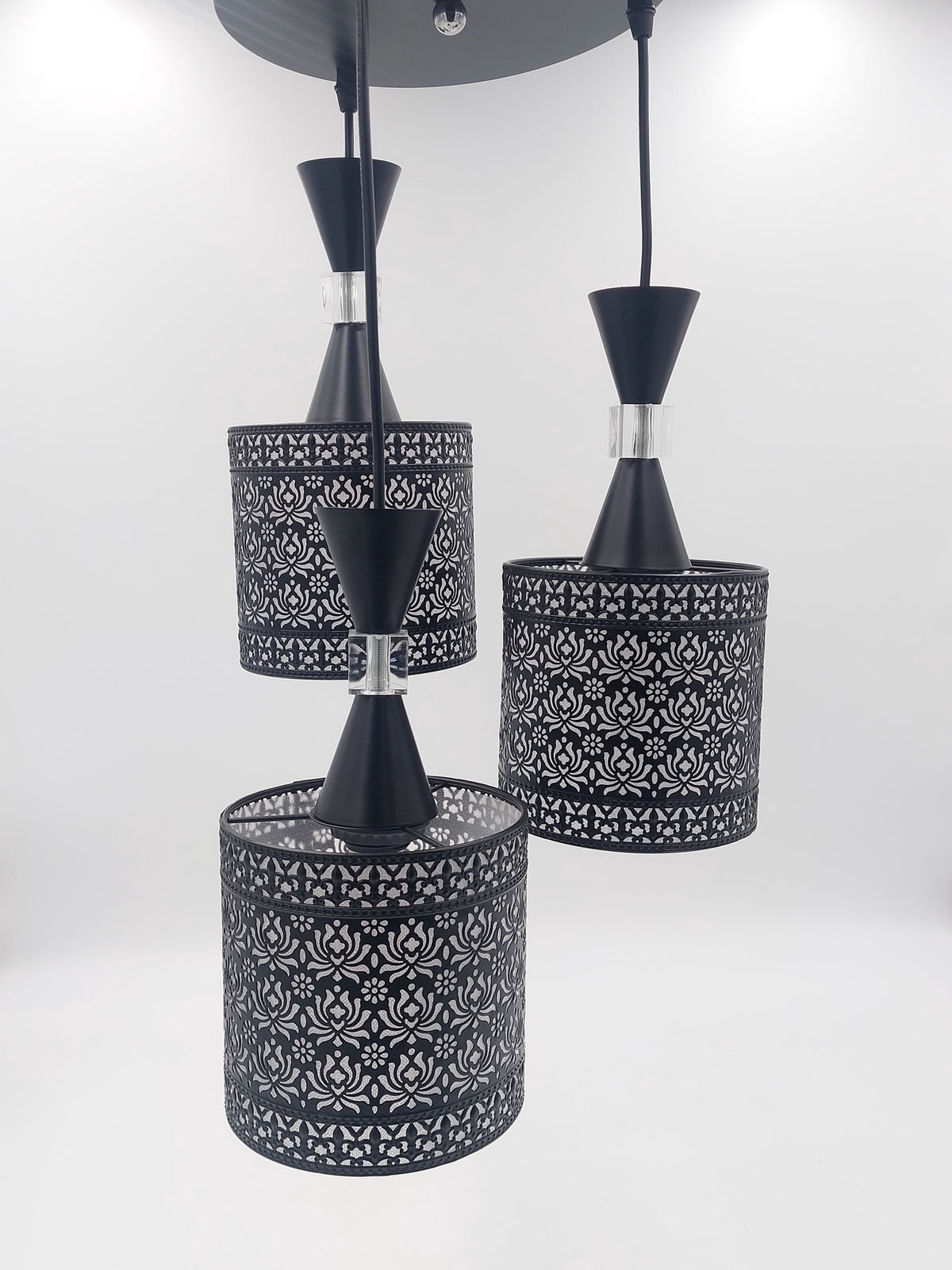 Light Fixture Pendant 3-BULB 1045/3BK LED