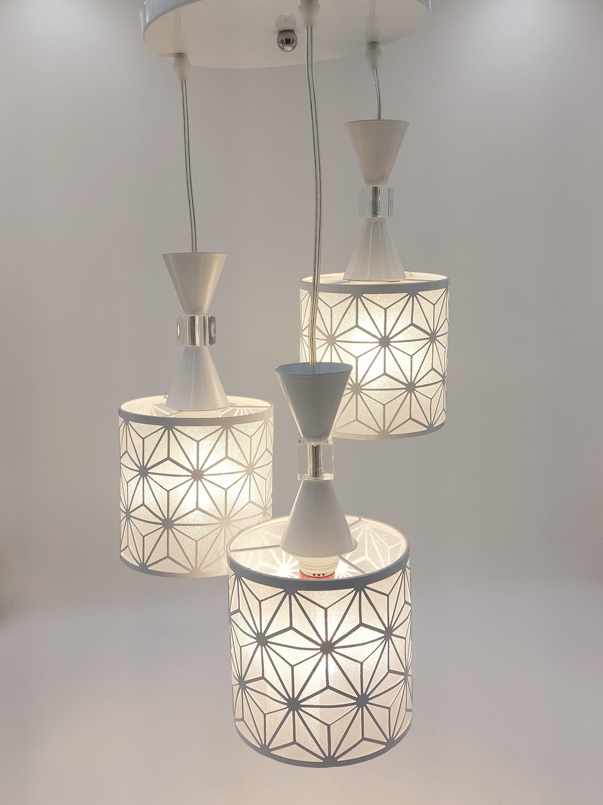 Light Fixture Pendant 3-BULB 1029/3WT LED