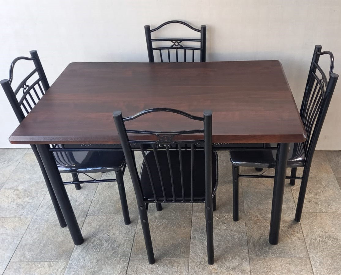 Wood Dining Table 34B281 with 4 Chair Set