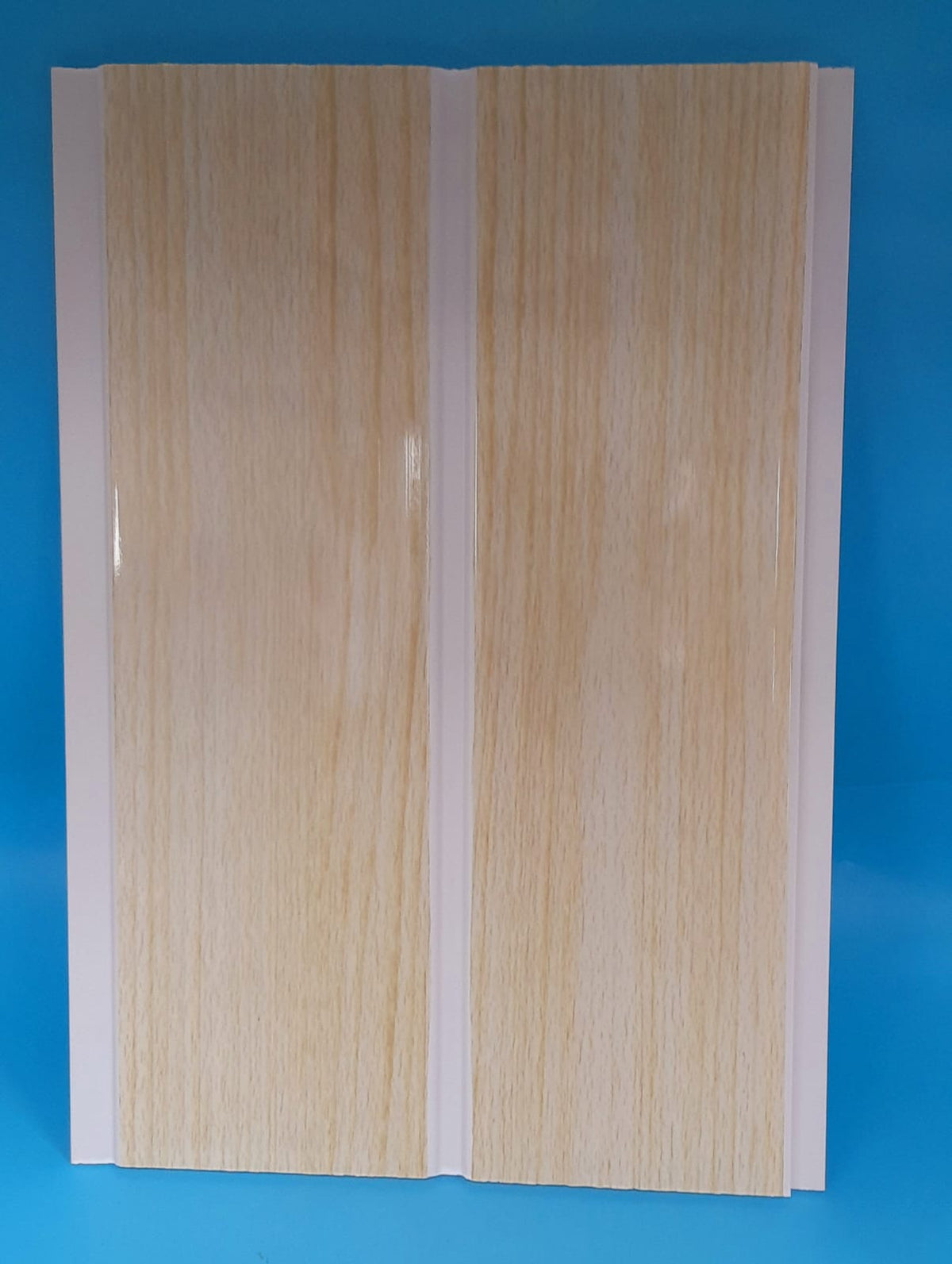 Ceiling PVC 19.5' X 8" #HWHL55 Light Cream