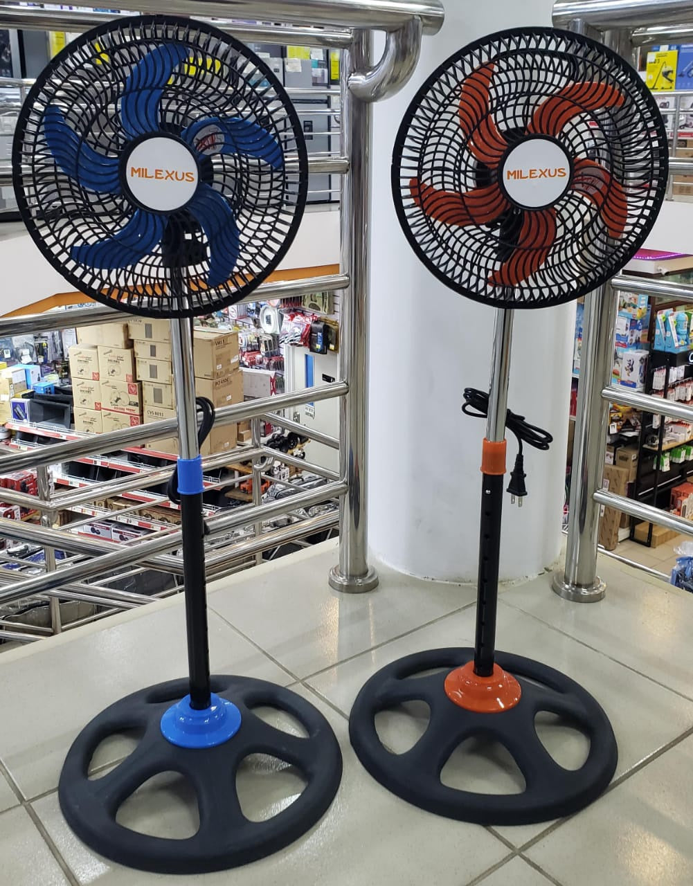 MILEXUS Fan 10" Stand 110V