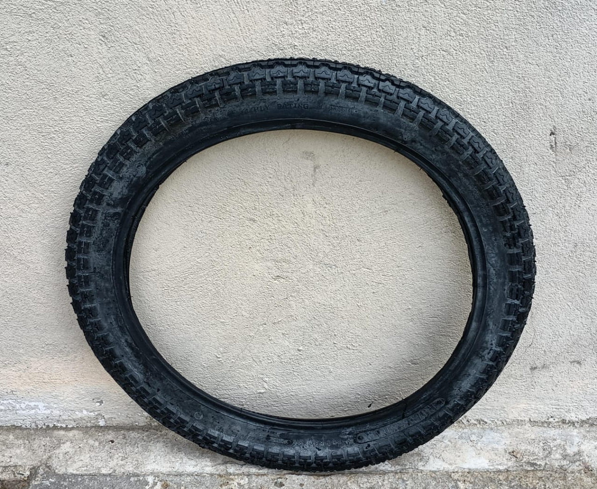 M/CYCLE Tyres 250 X 18 Front K203