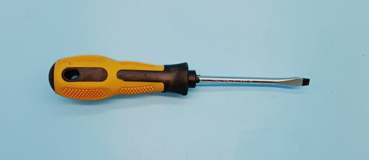 Screwdriver 5" Star Black & Yellow