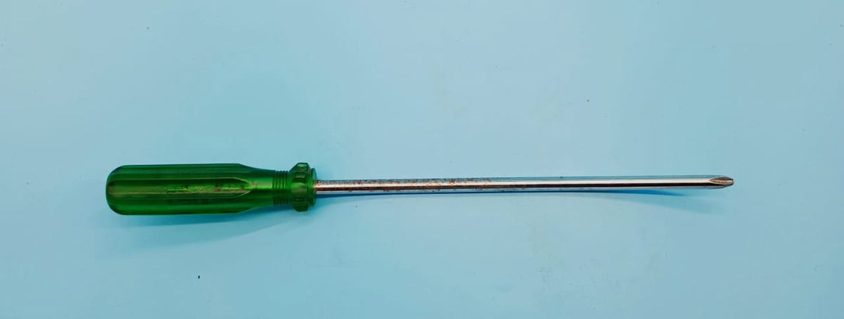 Screwdriver Star 8" Green