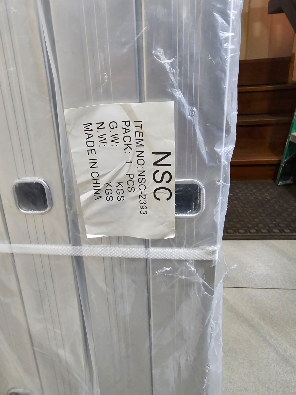 Ladder Aluminium Multi Purpose 150KG 5.7M NSC-2393