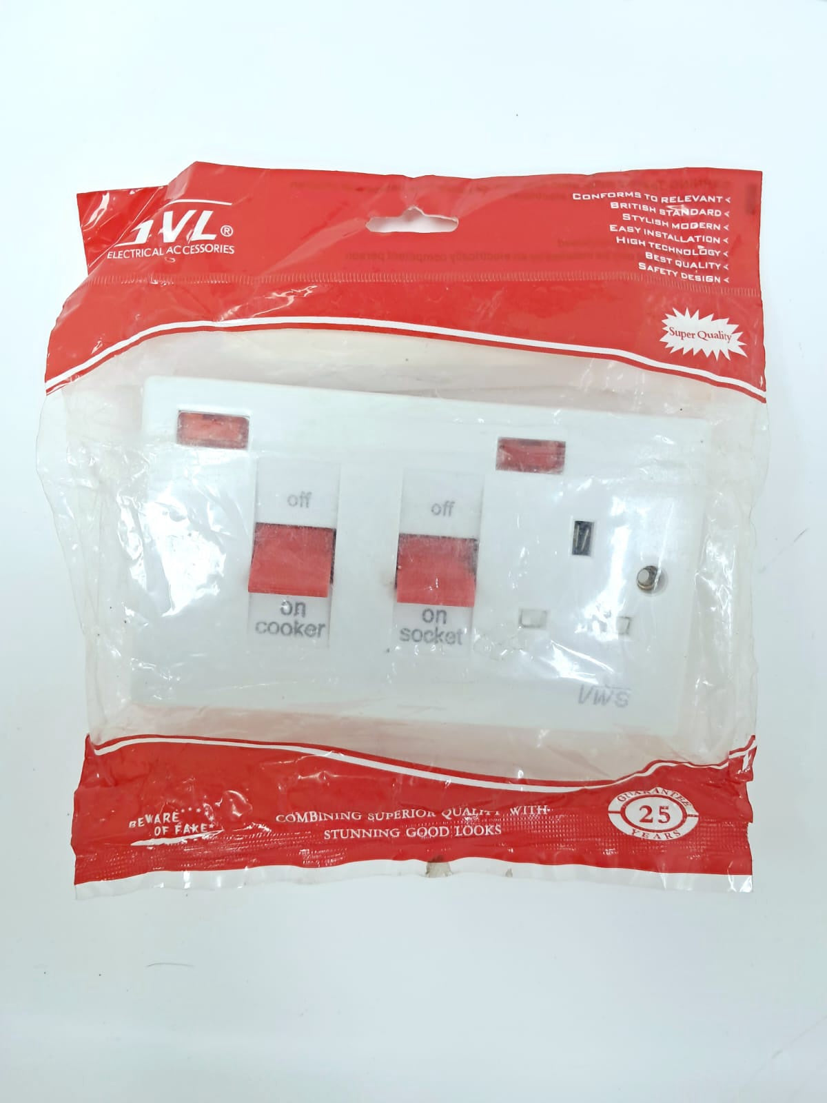 SVL Switch 45AMPS 2G-1WAY W/13AMPS Outlet