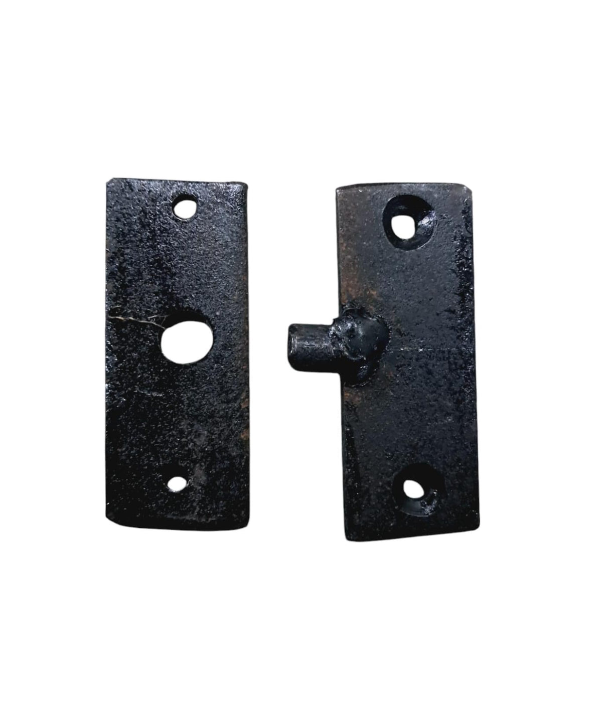 Window Pivot Black Local