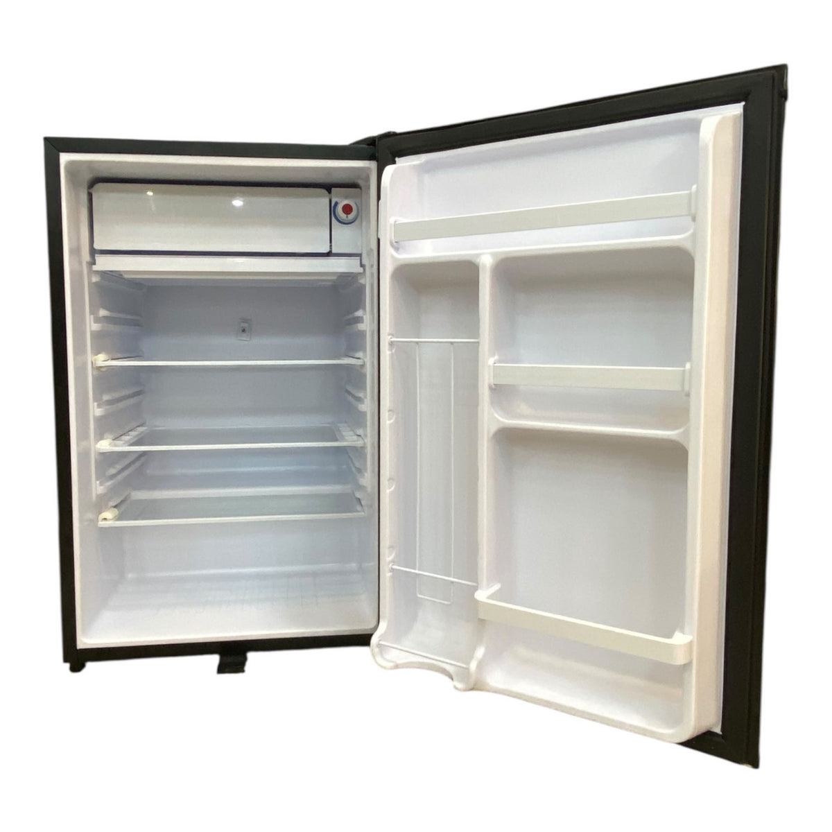 DAEWOO Refrigerator DWCR-0410XBE Black