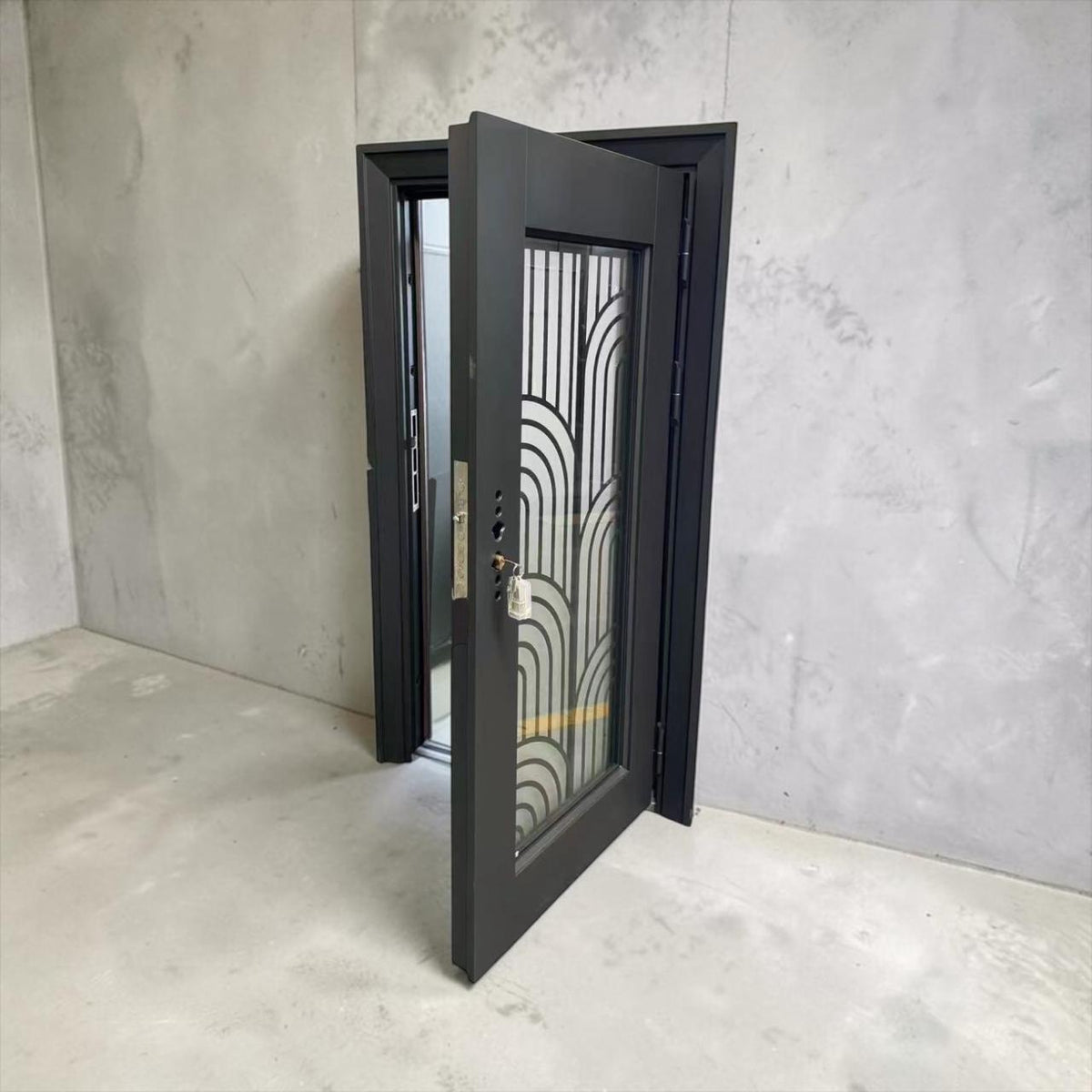 Door Metal Single Black Curve Design W/GLASS 2050X960