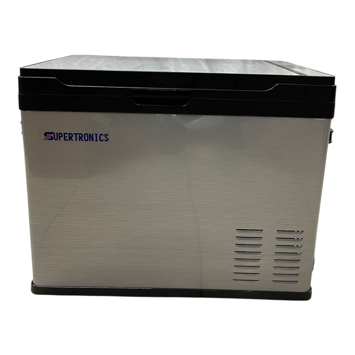 SUPERTRONICS Refrigerator Car LP-40QG 12V / 24V
