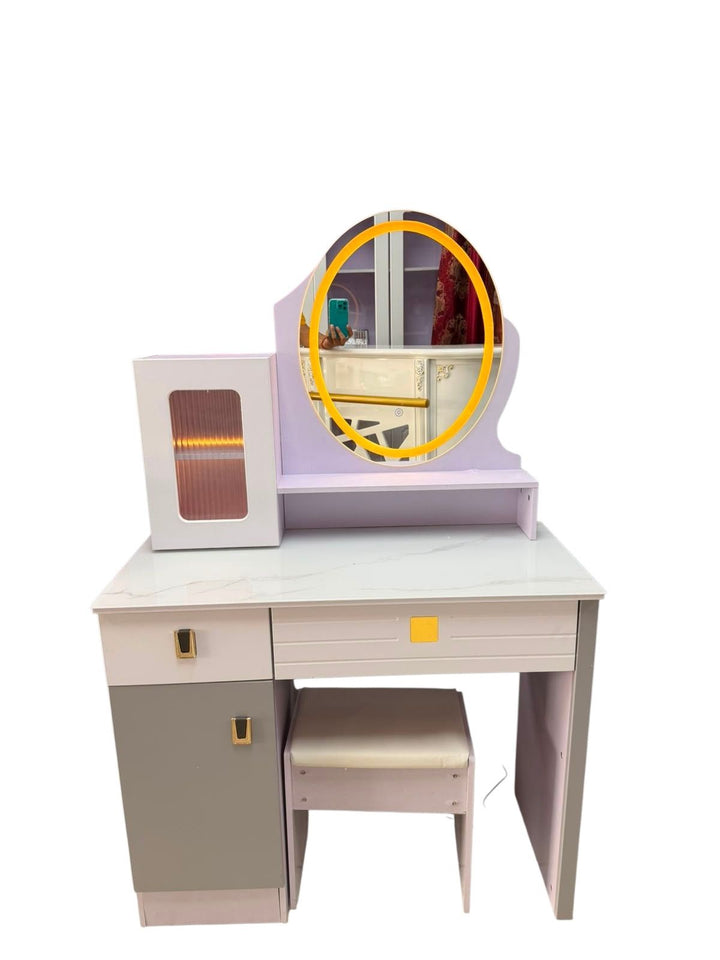 Vanity D099