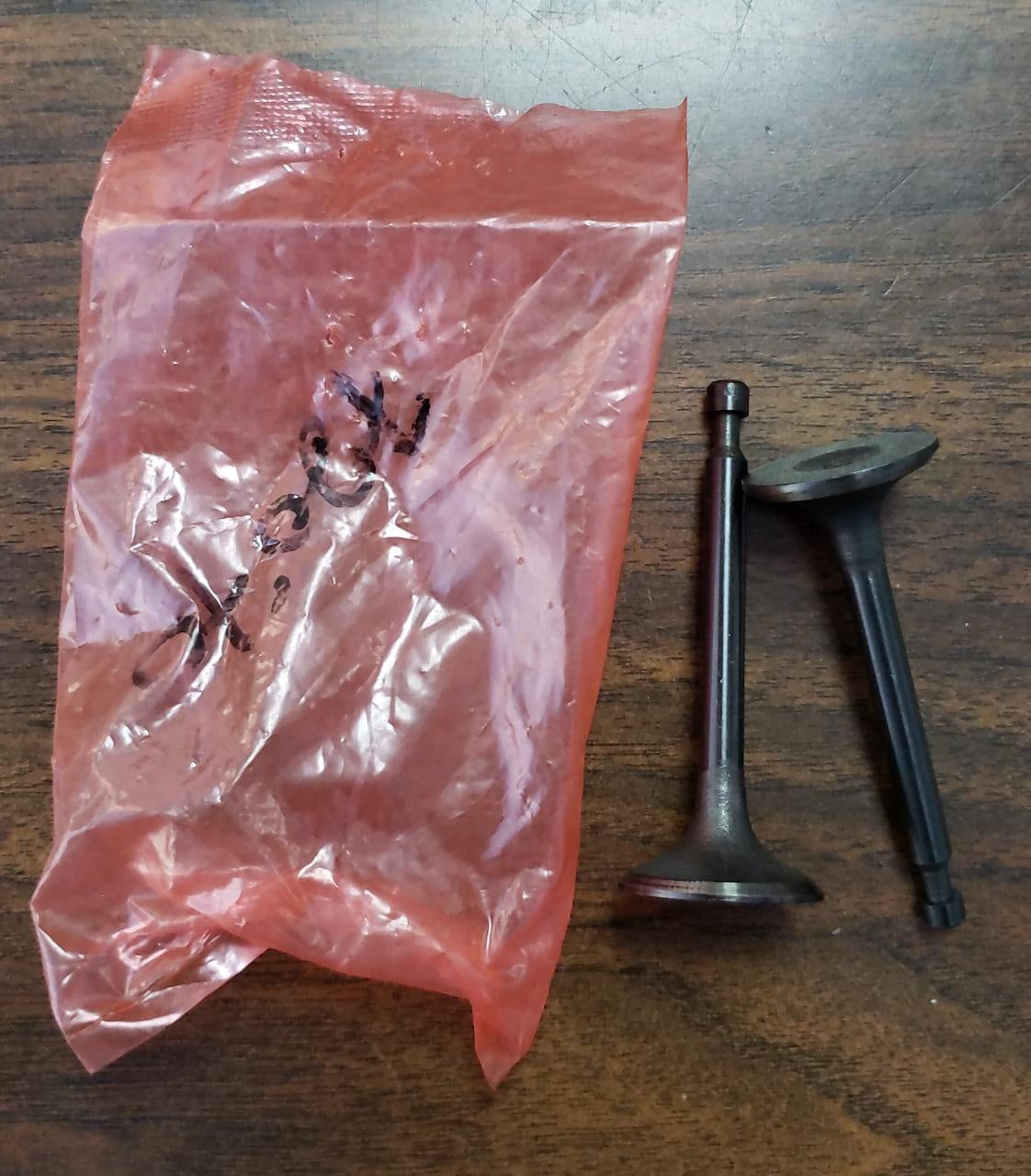 Generator Ty 4500/2KW INTAKE/EXHAUST Valve Each