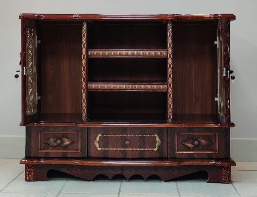 TV Stand Wood with Glass Cupboard 615