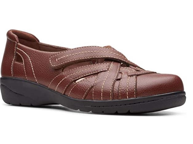 CLARKS Footwear Women Cheyn Tulip Loafer Mahogany Leather