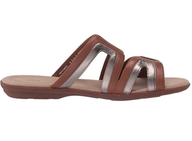 CLARKS Footwear Women's Ada Lilah Flat Sandal Tan Combi LEATHER/SYNTHETIC