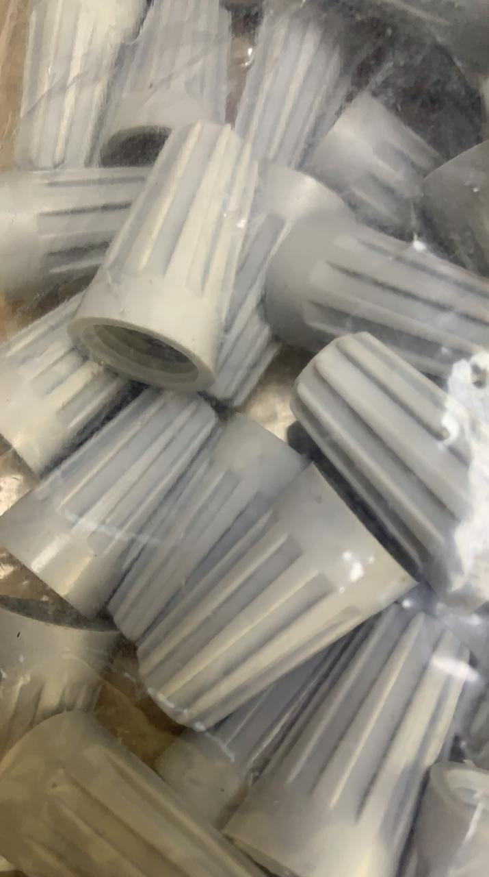Connector Wire Screw on Grey P8 Large Each
