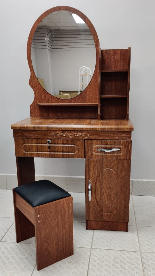 Dresser with Mirror & Seat Oak 808