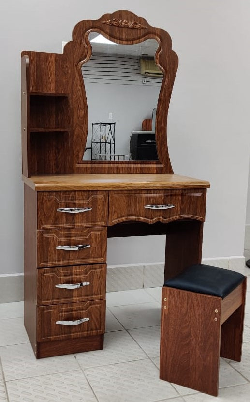 Dresser with Mirror & Seat 113