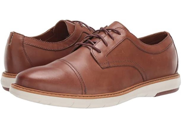 CLARKS Footwear Men Draper Cap Oxford Tan Leather with White Outsole