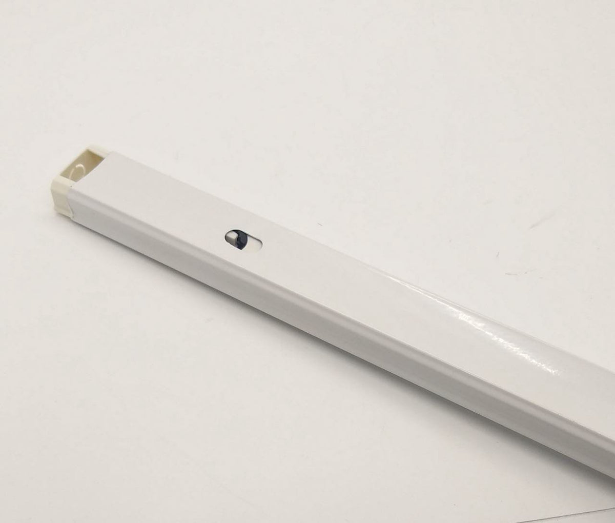 Lamp Frame LED 4' Only Without Tube White Strip
