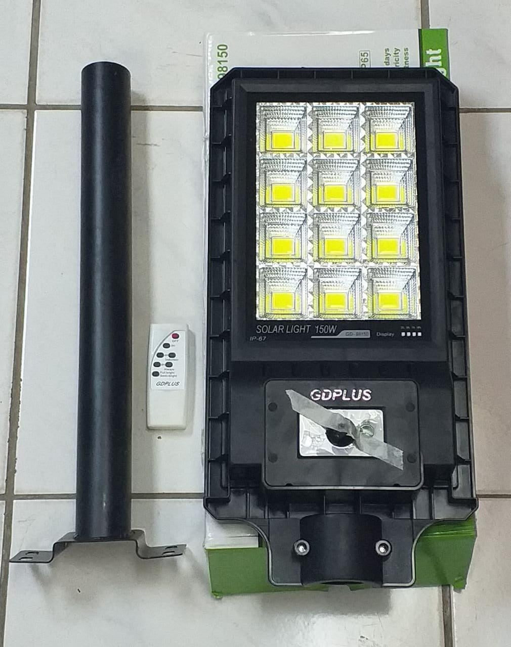 Solar Light 150W Gdplus GD-98150 with Pole and Remote