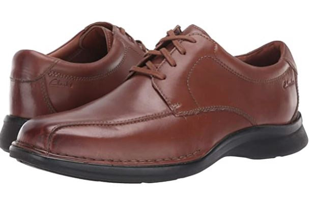 CLARKS Footwear Men's Kempton Run Oxford Tan Leather