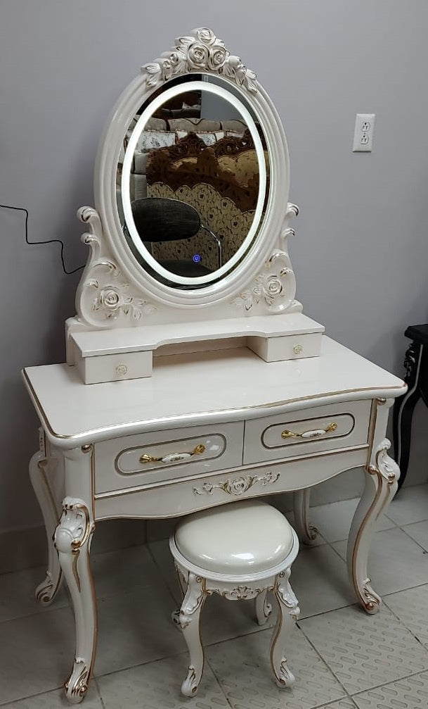 Dresser with Lighted Mirror & Seat 8023 White (Cream) and Gold