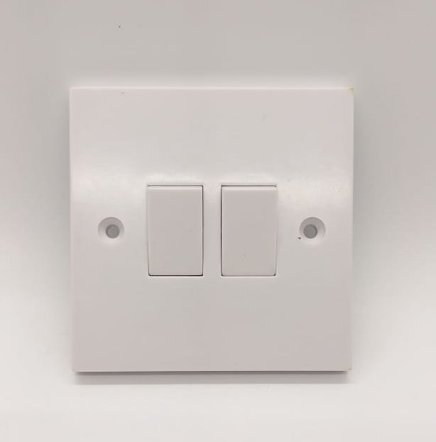 GET ENGLAND Switch 2G-2WAY W/O/BASE 6AX