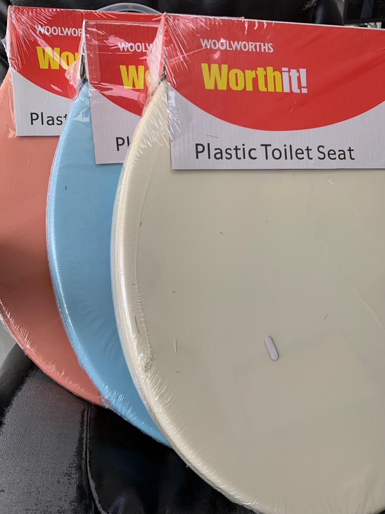Toilet Seat Plastic Worthit Woolworths Coloured AA-2200 / Pink / Cream / Cream