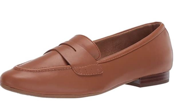 AEROSOLES Footwear Women's Casual, Loafer Flat Tan