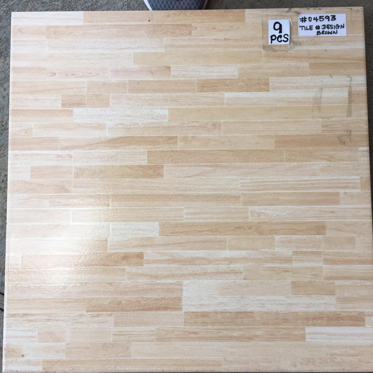 Tile Ceramic 18X18 N/SKID Design Brown