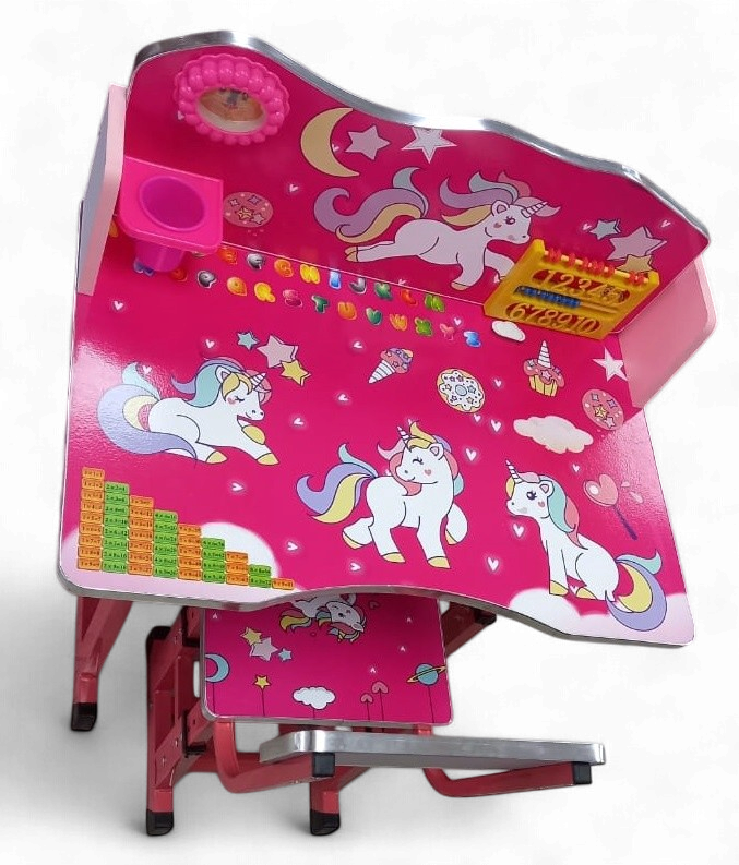 Kids Desk and Chair DE63