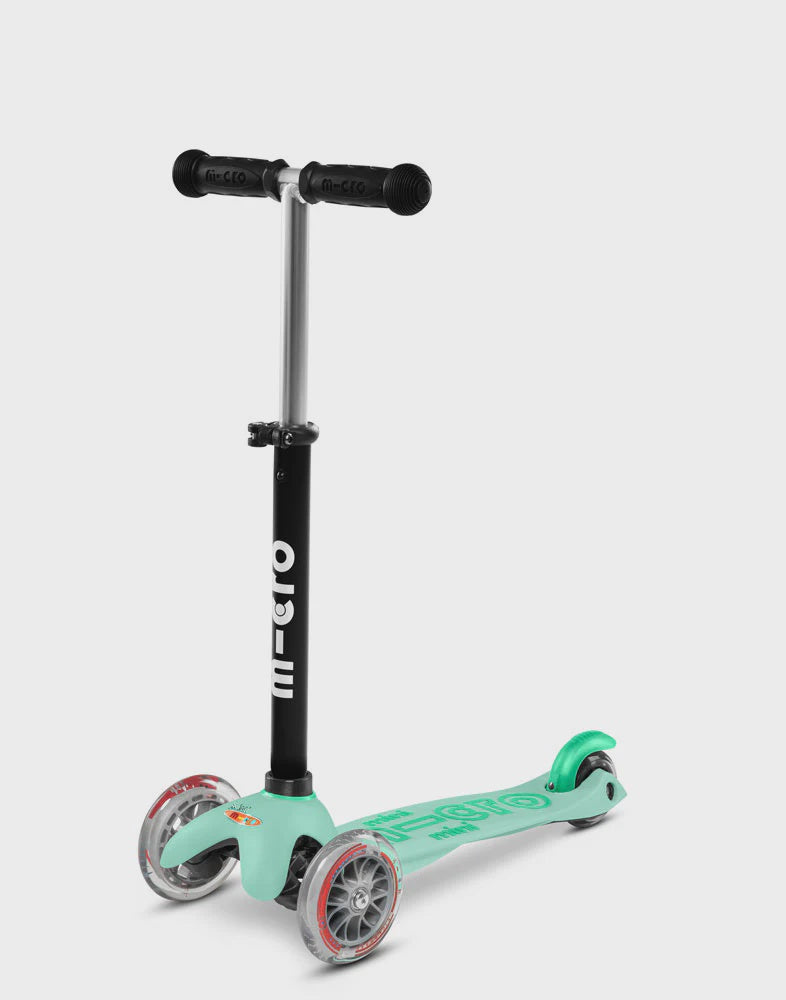 MICRO Kids Scooter 3 Wheel MINI2GO Deluxe Plus MMD031 Green